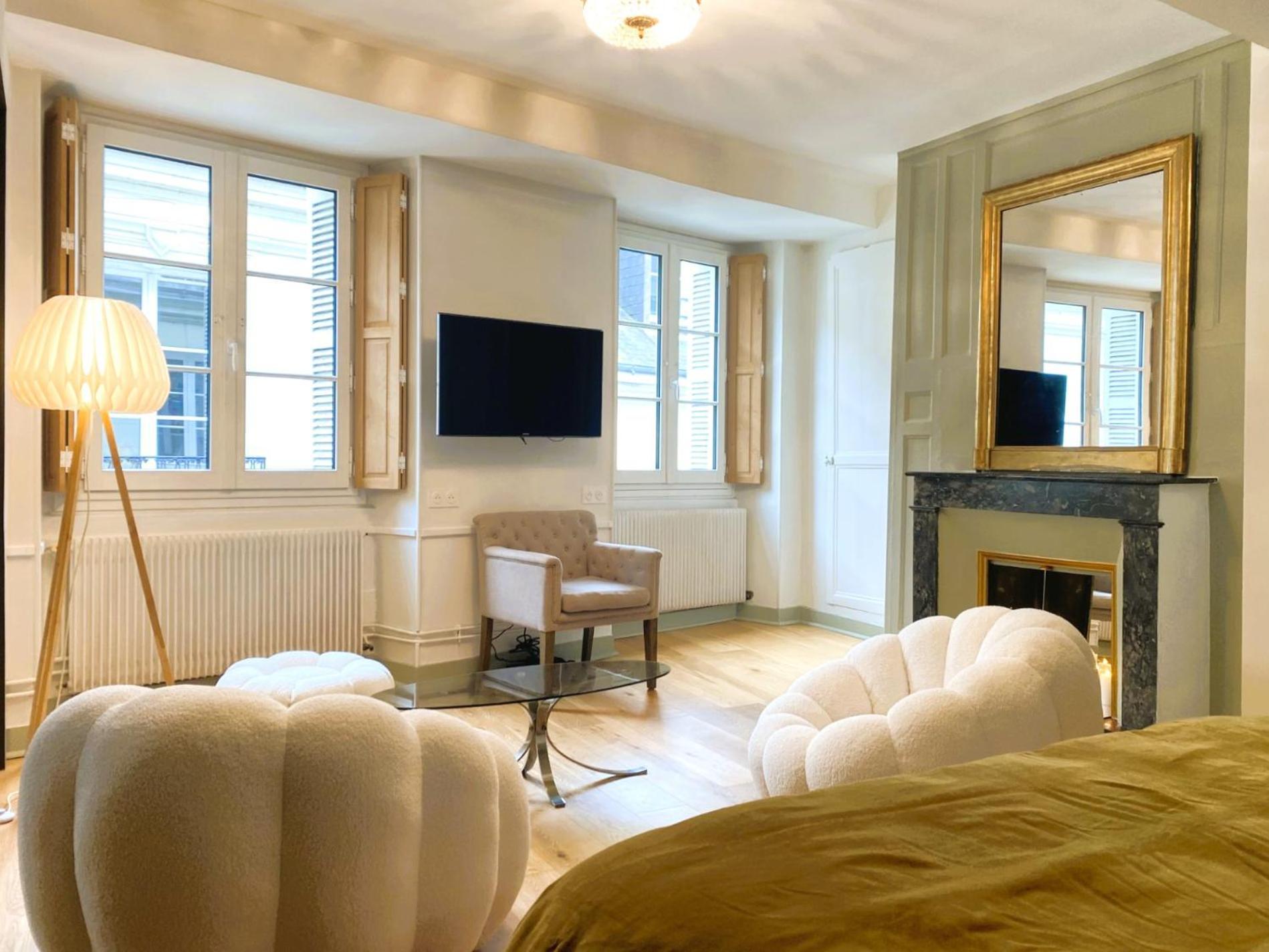 Appartement De Charme Au Coeur Du Centre Historique 투르 외부 사진